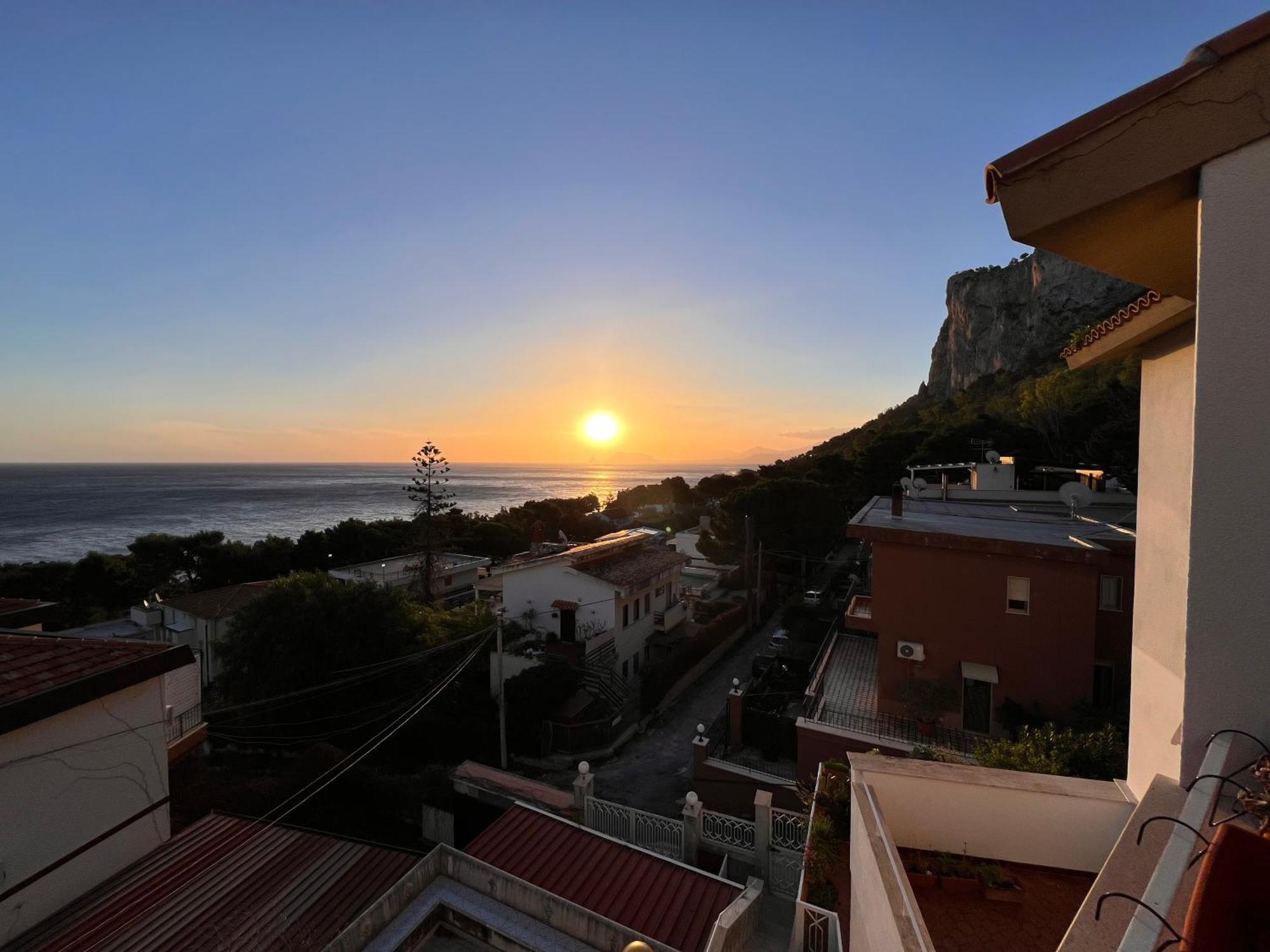 Villa Banksy Addaura Mondello Палермо Екстер'єр фото